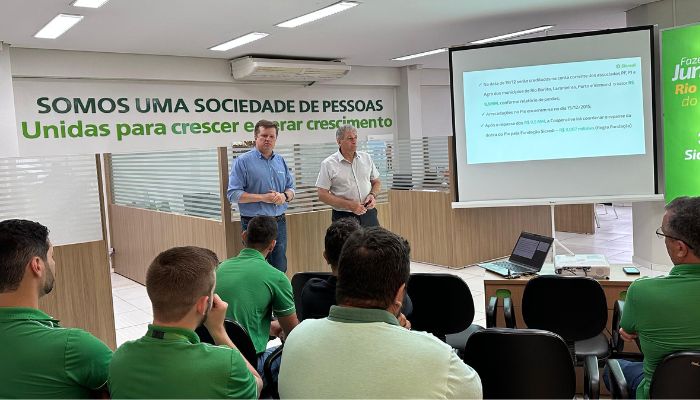 Foto - Assessoria Sicredi anuncia novos repasses e amplia ações de apoio à reconstrução de Rio Bonito do Iguaçu e região